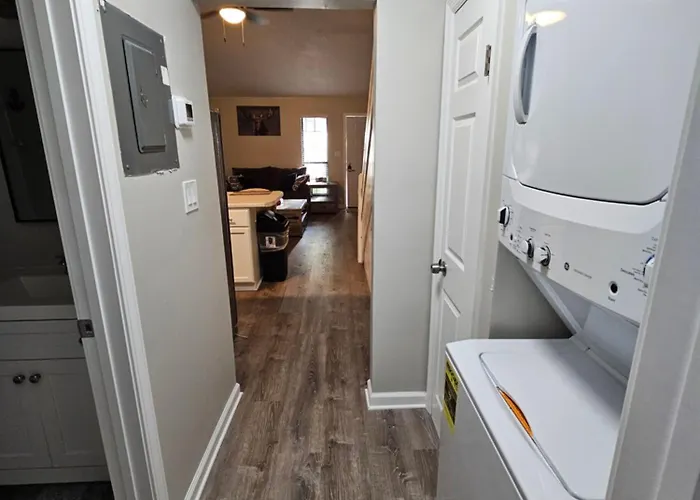 The Cozy Townhome