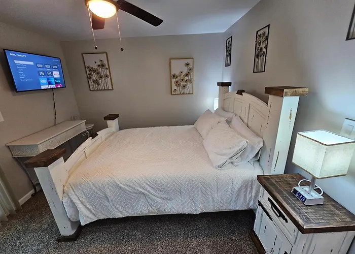 The Cozy Townhome * Tallahassee